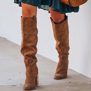 LIKE NEW 🤩 VICI Saint Slouch Boot Camel